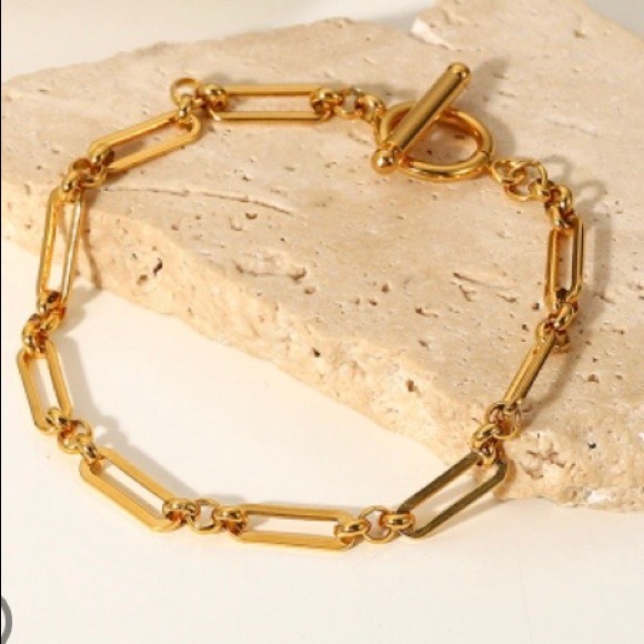 New! Toggle Bracelet - Picture 2 of 5